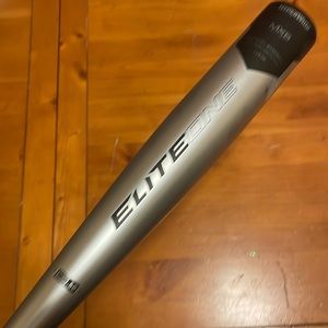 This is an axe baseball bat.